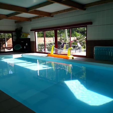 Bed and Breakfast Le Jardin Des Roses Gerponville Esterno foto