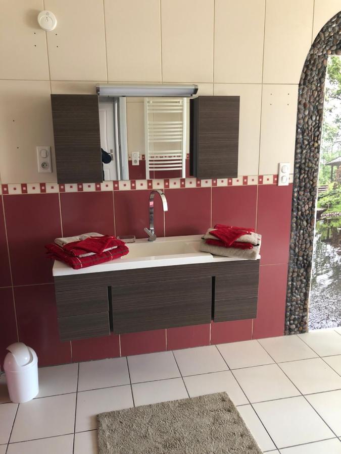 Bed and Breakfast Le Jardin Des Roses Gerponville Esterno foto