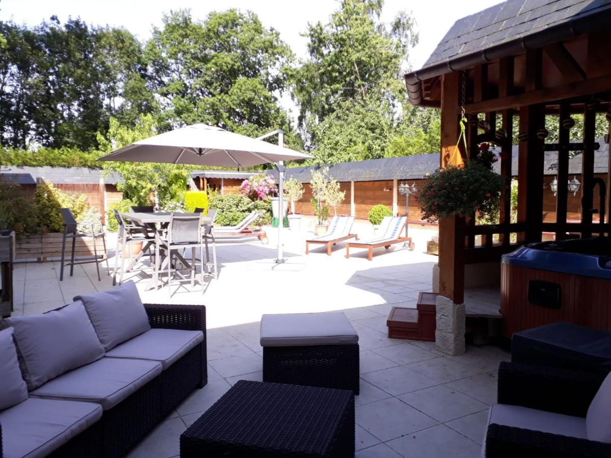 Bed and Breakfast Le Jardin Des Roses Gerponville Esterno foto