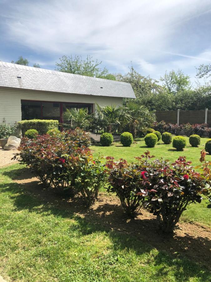 Bed and Breakfast Le Jardin Des Roses Gerponville Esterno foto